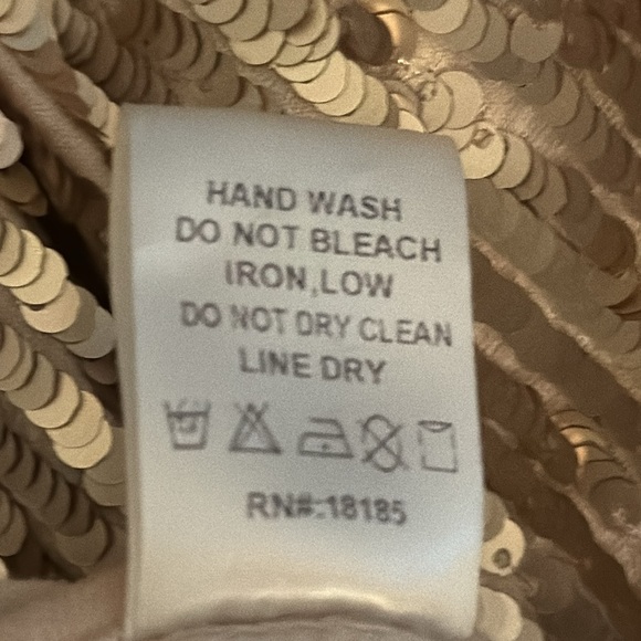 AUDREY 3+1 Champagne Gold Sequin Mini Dress Party NYE Size M Dance Deep V Neck - Picture 9 of 9